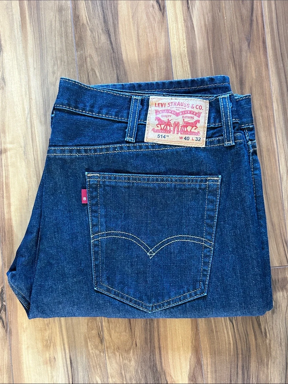 Levi's Men's 514 Straight Jeans in Dark Blue Denim 40 x 32
